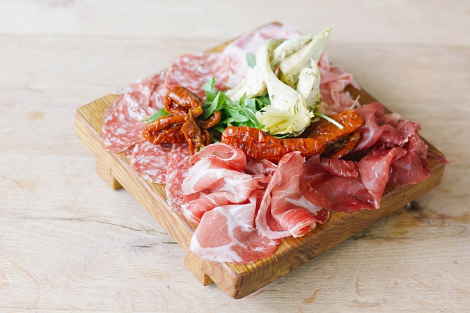 Закуска из мясных деликатесов "Del Cavaliere"