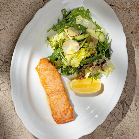 Стейк из лосося